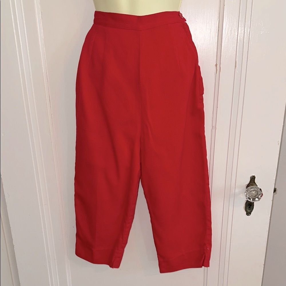 Vintage‎ 60s Bobbie Brooks Red Denim High-Waisted Capri Pants